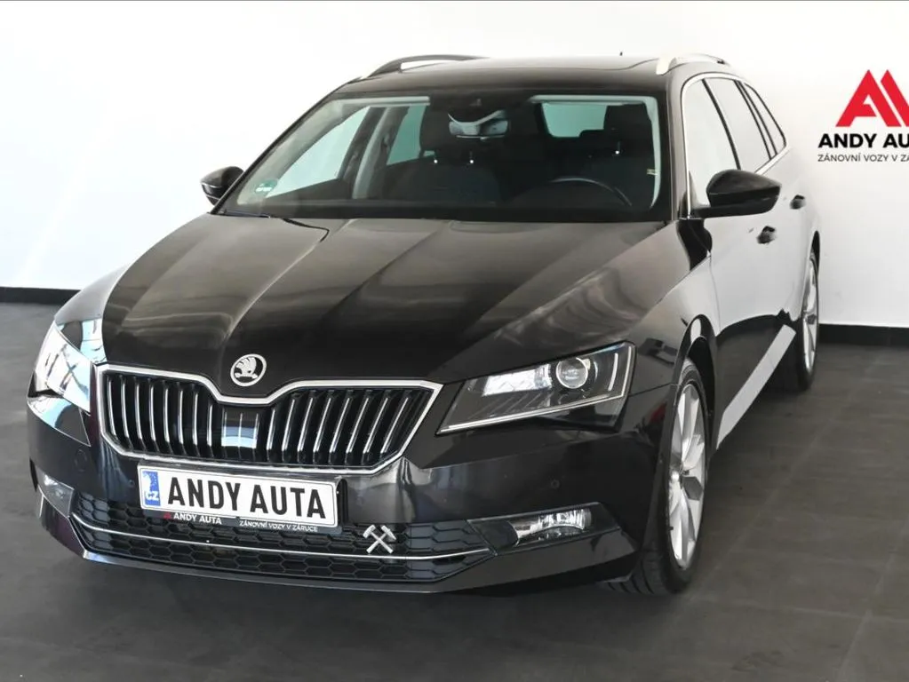 Škoda Superb 2,0 TDI 140kW 4x4 DSG STYLE Zá Image 1