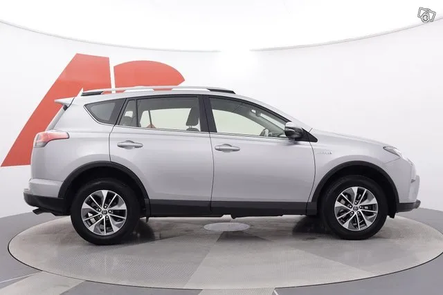 Toyota RAV4 2,5 Hybrid FWD Hybrid Edition - / SUOMIAUTO / TU Image 6